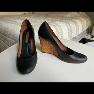 BCBGmaxazria black leather wedges